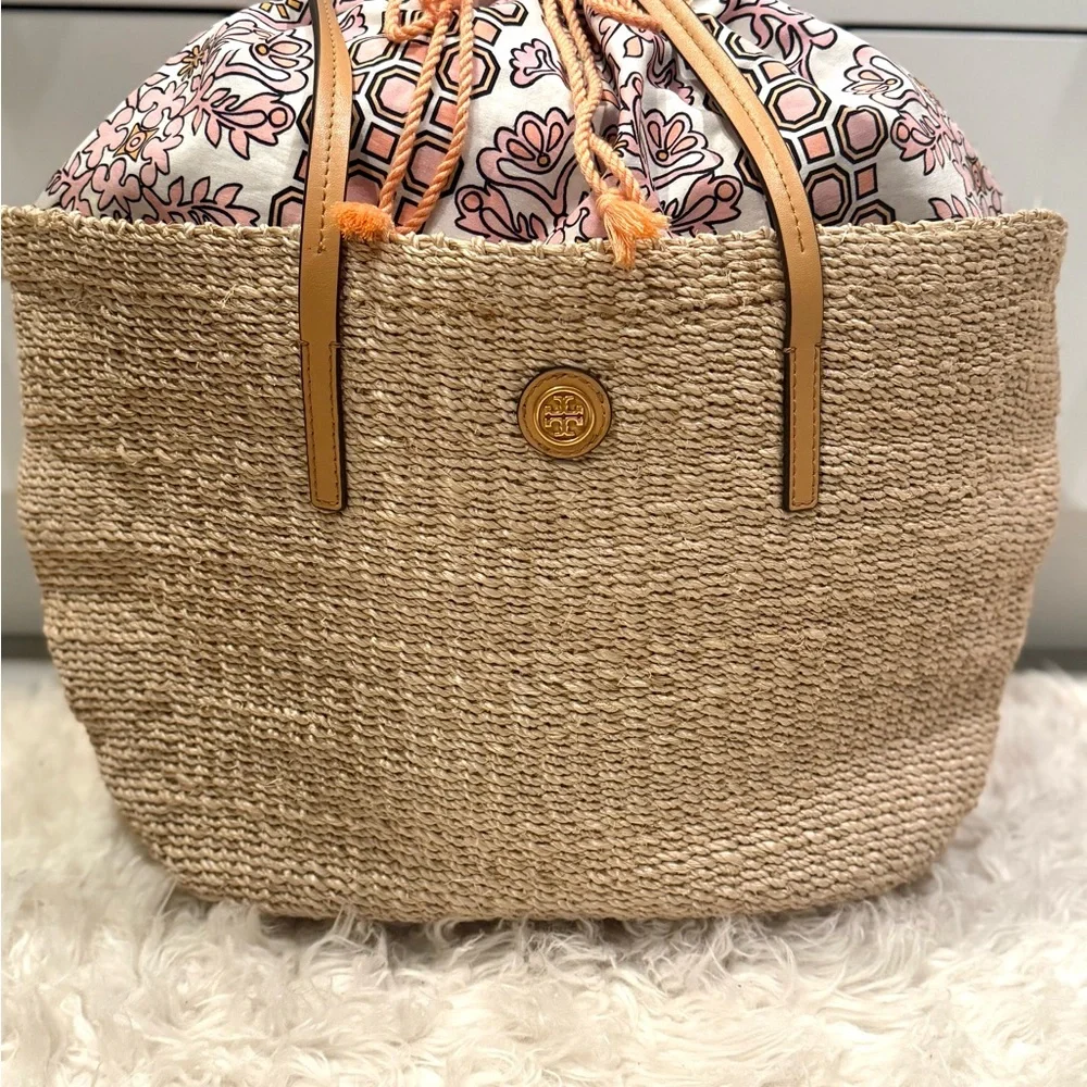 Tory Burch Natural Woven Tote with Floral Lining - Picture 1 of 9